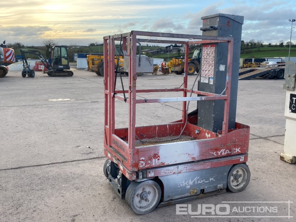 2013 SkyJack SJ16 - Aerial platform: picture 1 2013 SkyJack SJ16 - Aerial platform: picture 1