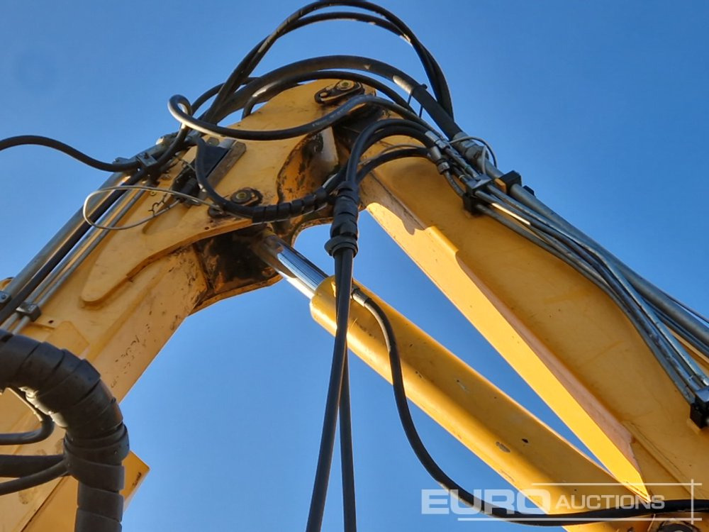 Farm tractor 2014 John Deere 6190R: picture 19