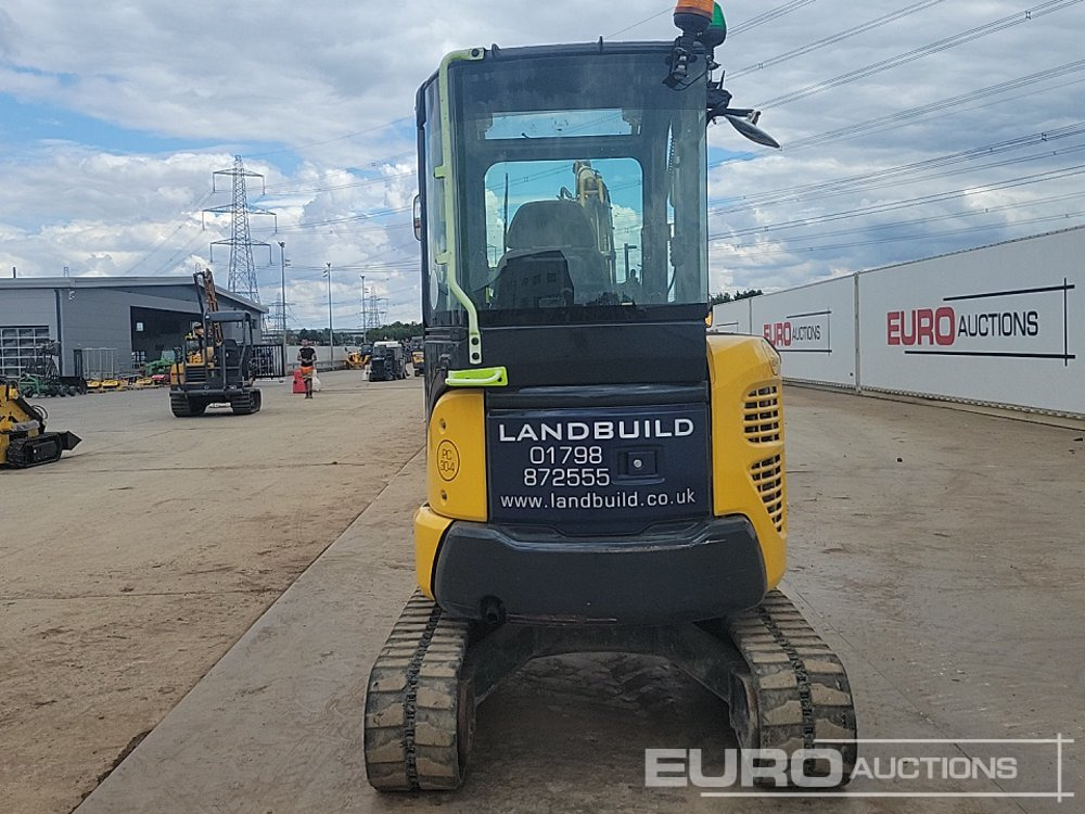 2014 Komatsu PC30MR-3 - Mini excavator: picture 4 2014 Komatsu PC30MR-3 - Mini excavator: picture 4
