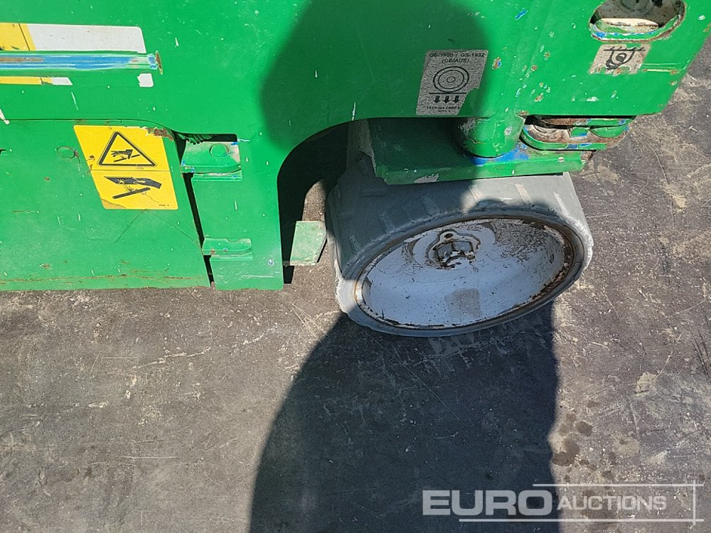 Aerial platform 2015 Genie GS1932: picture 12