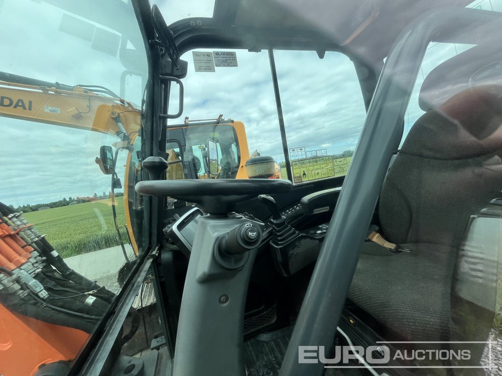 Wheel excavator 2016 Doosan DX57W-5: picture 8