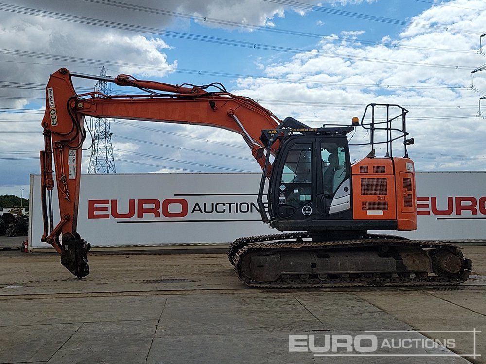 2016 Hitachi ZX225USLC-5B - Crawler excavator: picture 2 2016 Hitachi ZX225USLC-5B - Crawler excavator: picture 2