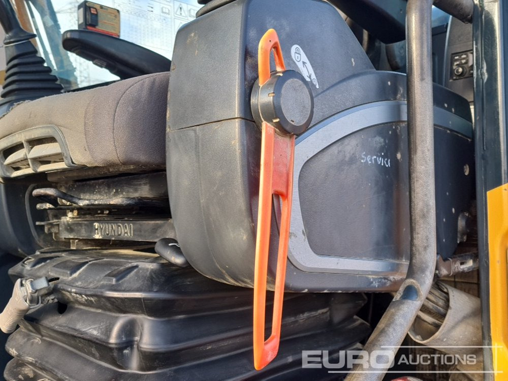 Crawler excavator 2016 Hyundai R140LC-9A: picture 42