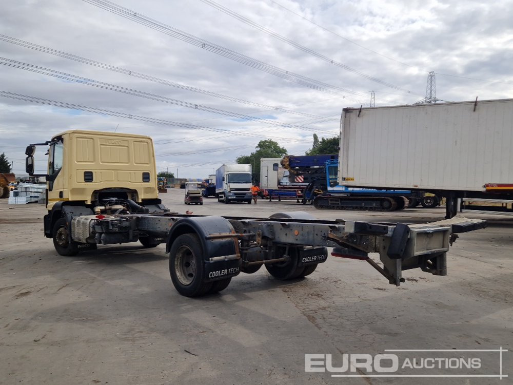 2016 Iveco 4x2 Chassis Cab, Automatic Gearbox (Non Runner, Parts Missing) - Cab chassis truck: picture 3 2016 Iveco 4x2 Chassis Cab, Automatic Gearbox (Non Runner, Parts Missing) - Cab chassis truck: picture 3