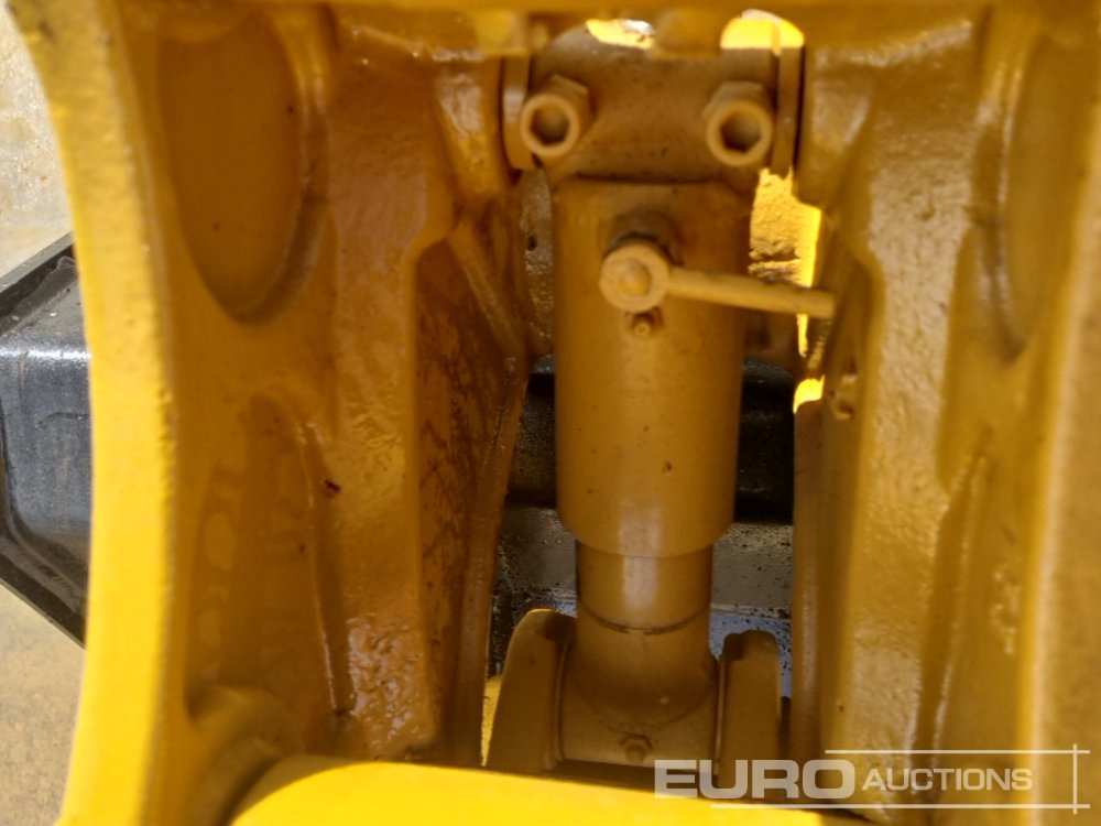 Mini excavator 2017 CAT 305.5E2: picture 36