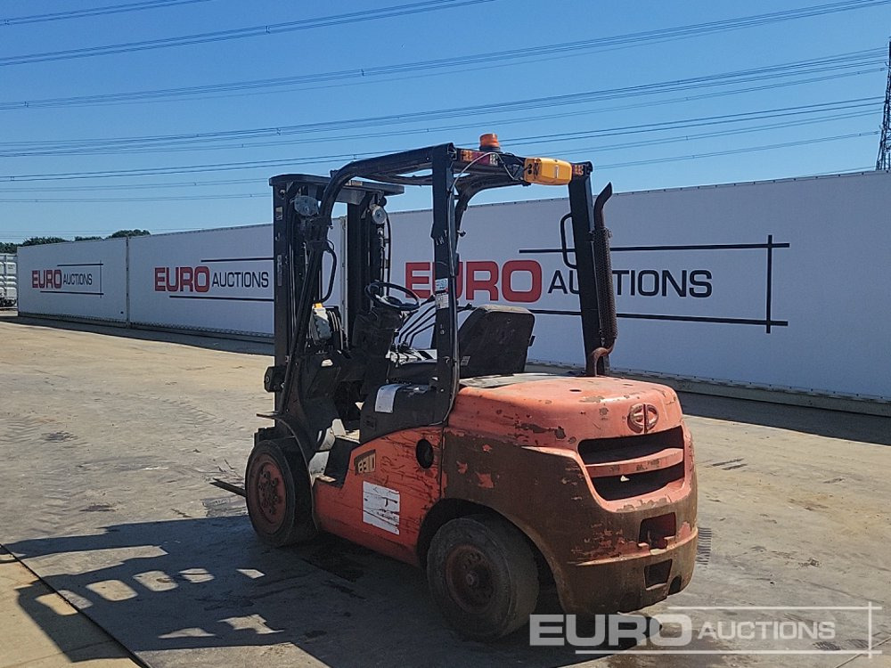 2017 ED CPCD30T8 - Forklift: picture 3 2017 ED CPCD30T8 - Forklift: picture 3