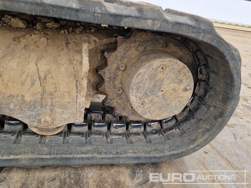 Mini excavator 2017 Kubota U48-4: picture 14