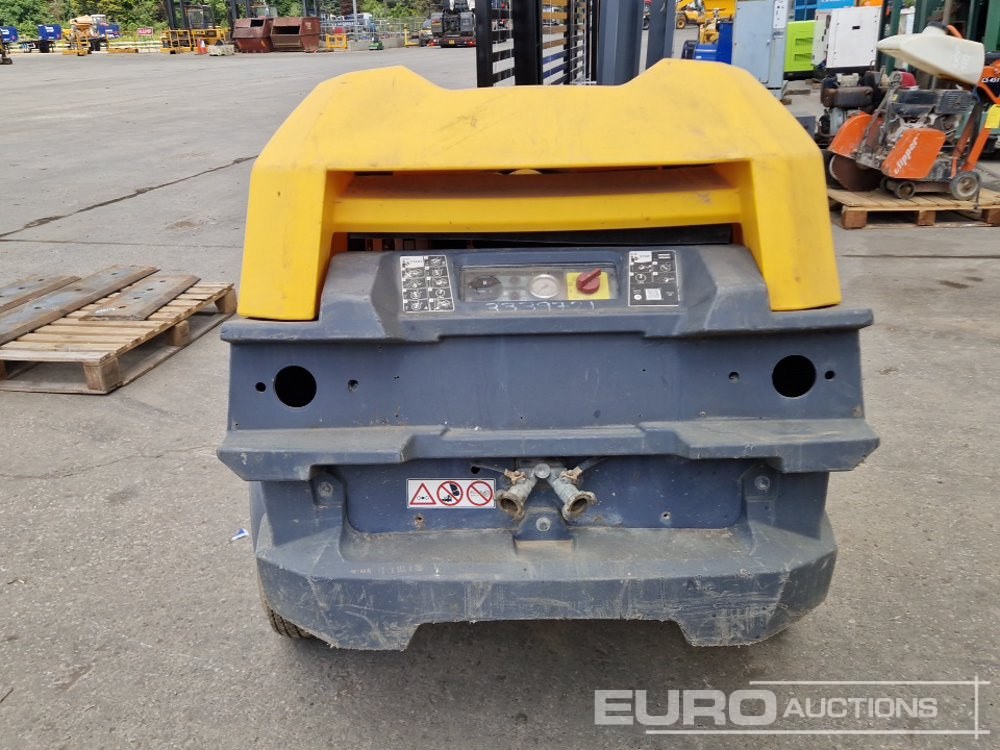 2018 Atlas Copco XAS48 - Air compressor: picture 4 2018 Atlas Copco XAS48 - Air compressor: picture 4