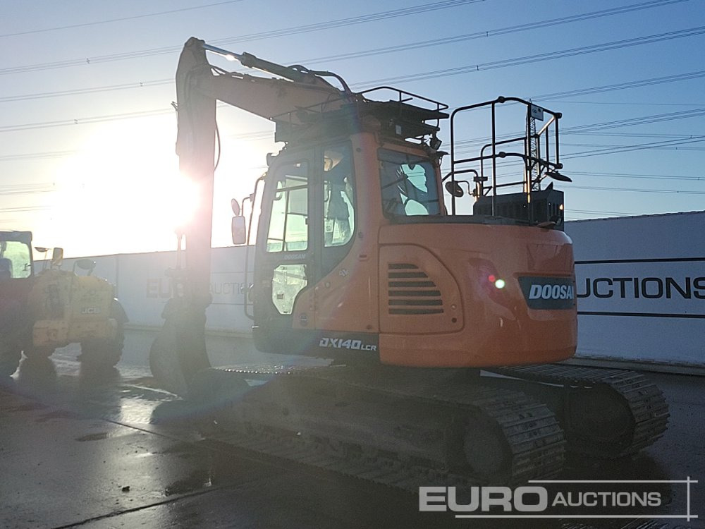 2018 Doosan DX140LC-5 - Crawler excavator: picture 3 2018 Doosan DX140LC-5 - Crawler excavator: picture 3