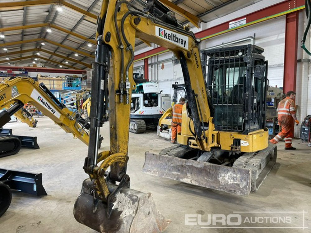 2019 CAT 305E2 - Mini excavator: picture 1 2019 CAT 305E2 - Mini excavator: picture 1