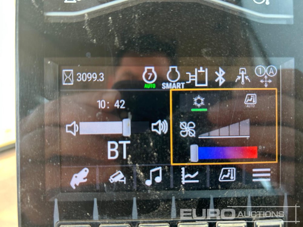 2019 CAT 308CR - Mini excavator: picture 5 2019 CAT 308CR - Mini excavator: picture 5