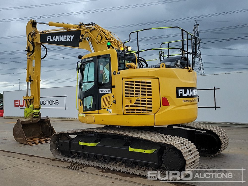 2019 Komatsu PC228USLC-11 - Crawler excavator: picture 3 2019 Komatsu PC228USLC-11 - Crawler excavator: picture 3