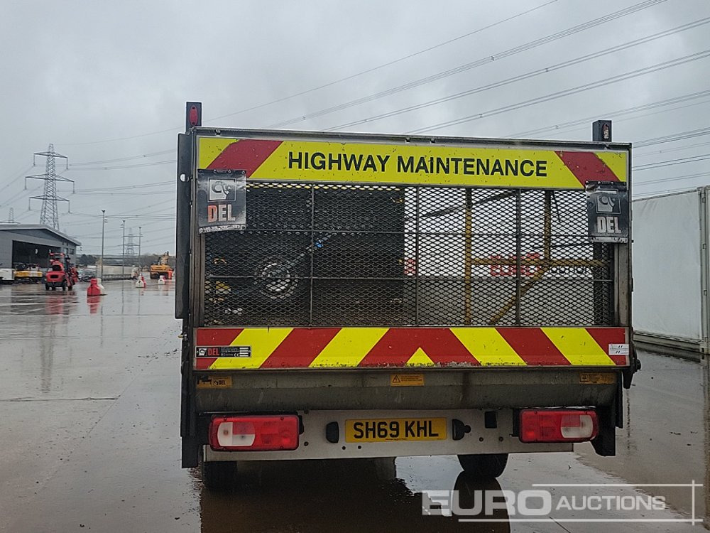 2019 Volkswagen Crafter CR35 - Flatbed van: picture 4 2019 Volkswagen Crafter CR35 - Flatbed van: picture 4