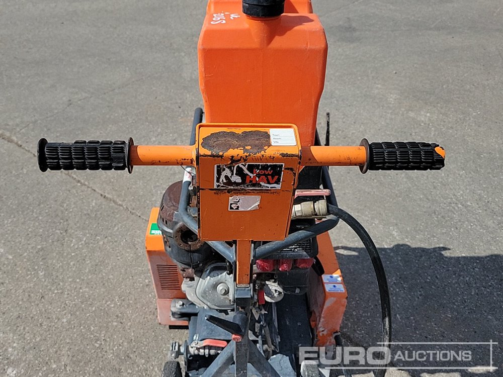 Asphalt machine 2020 Belle CSXA01: picture 16