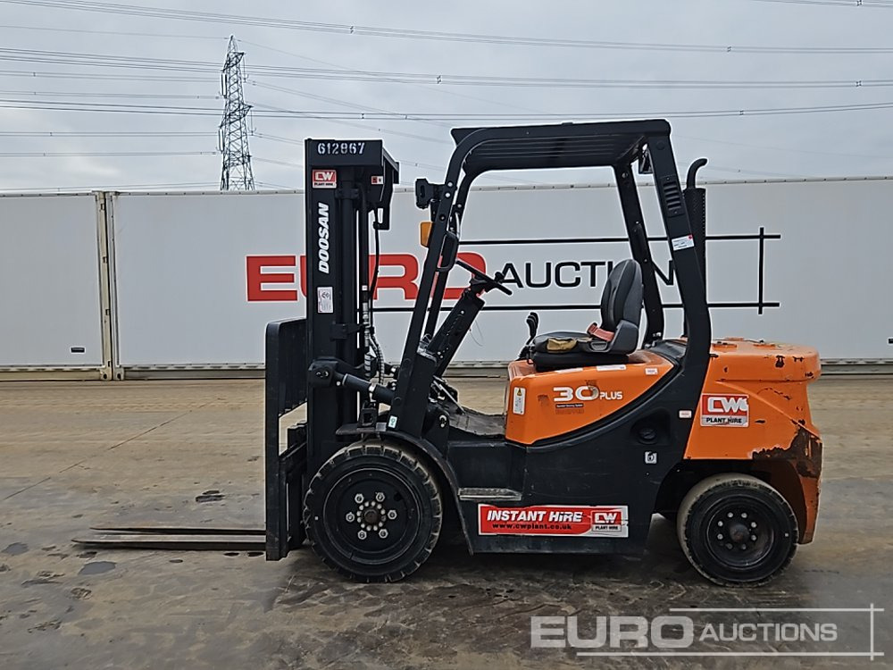 2020 Doosan D30GP - Forklift: picture 2 2020 Doosan D30GP - Forklift: picture 2