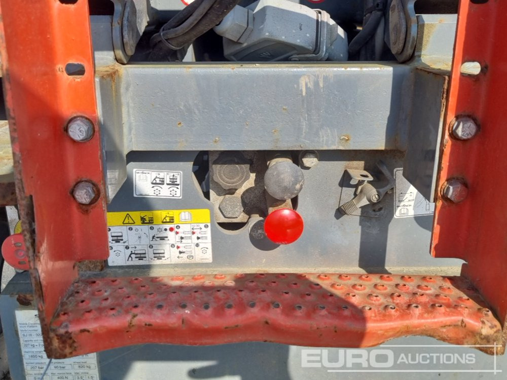 Aerial platform 2020 SkyJack SJ3226: picture 26