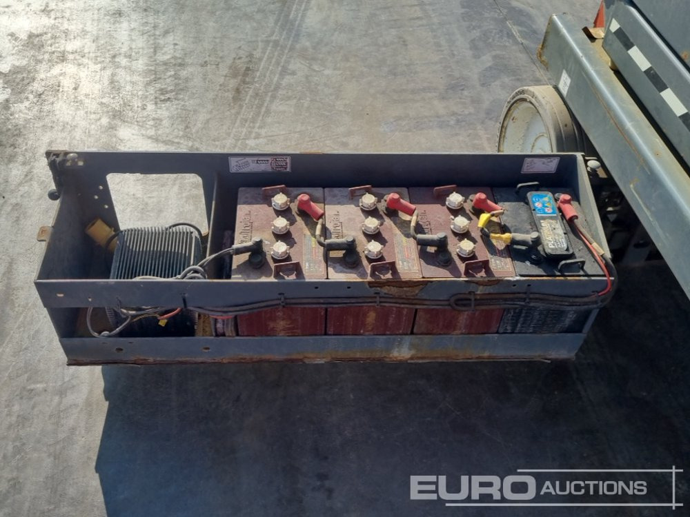 Aerial platform 2020 SkyJack SJ3226: picture 20