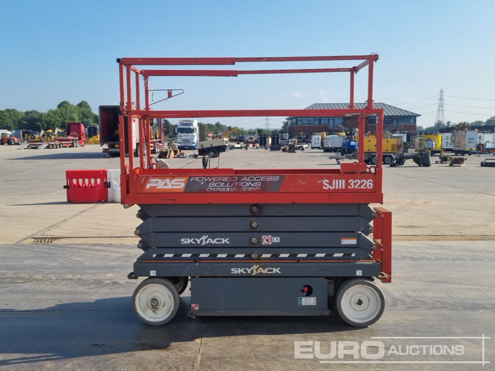 Aerial platform 2020 SkyJack SJ3226: picture 6