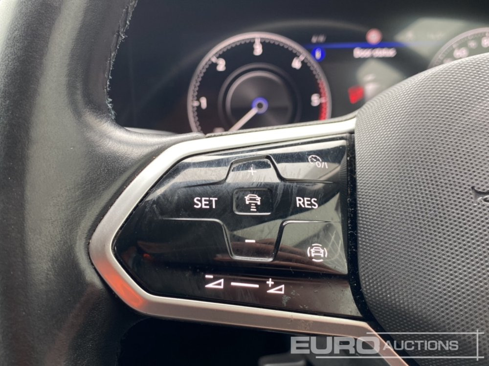 SUV 2020 Volkswagen Touareg: picture 27