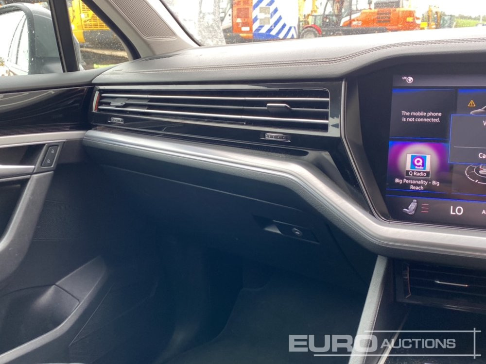 SUV 2020 Volkswagen Touareg: picture 18