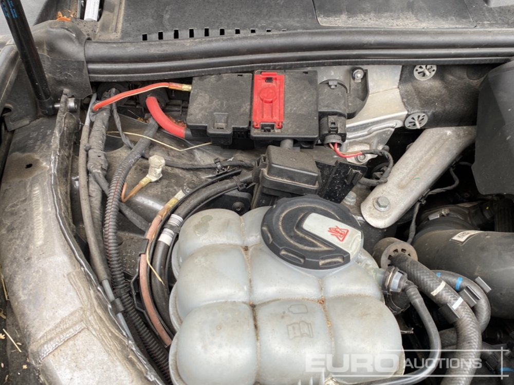 SUV 2020 Volkswagen Touareg: picture 32