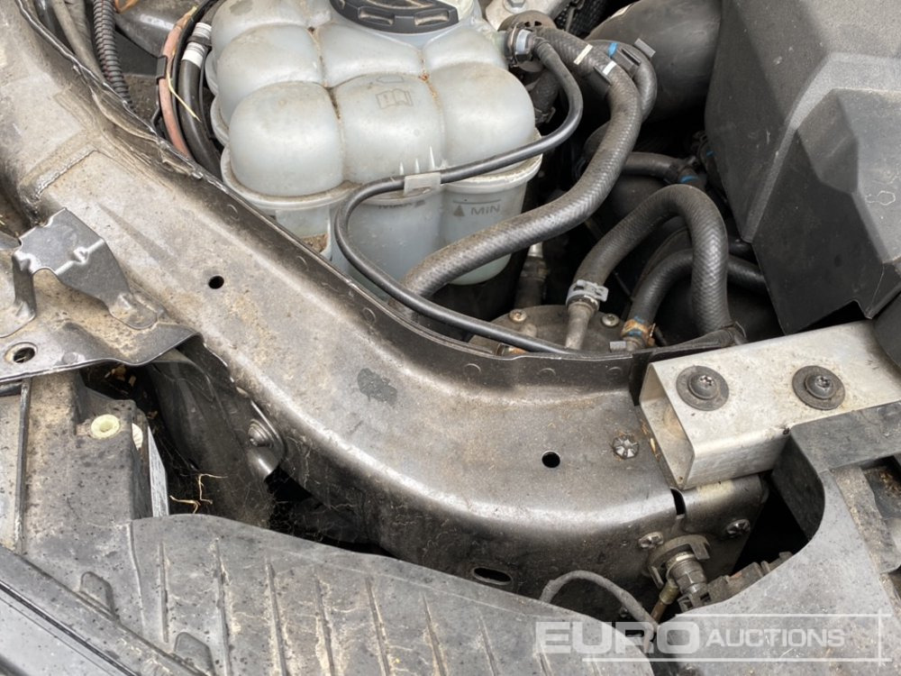 SUV 2020 Volkswagen Touareg: picture 33