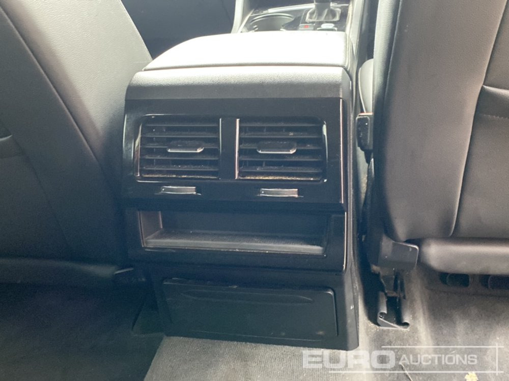 SUV 2020 Volkswagen Touareg: picture 15