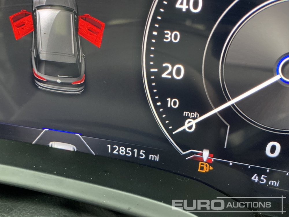 SUV 2020 Volkswagen Touareg: picture 25