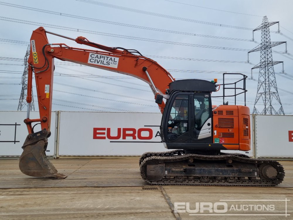 2021 Hitachi ZX225USLC-6 - Crawler excavator: picture 2 2021 Hitachi ZX225USLC-6 - Crawler excavator: picture 2