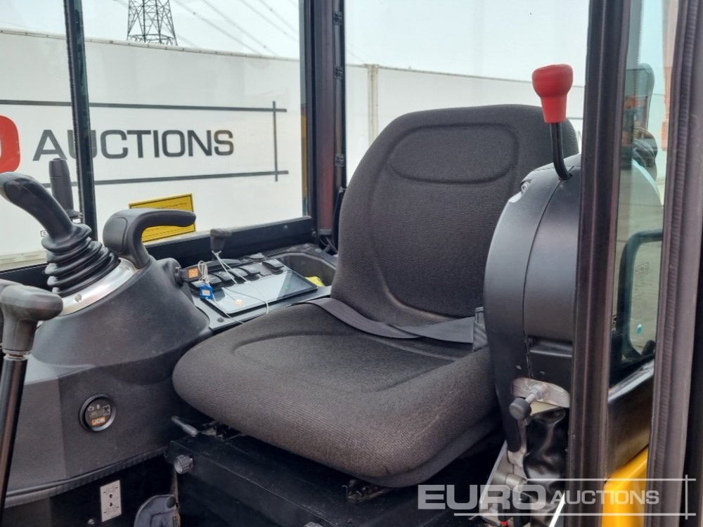 Mini excavator 2021 JCB 19C-1: picture 28
