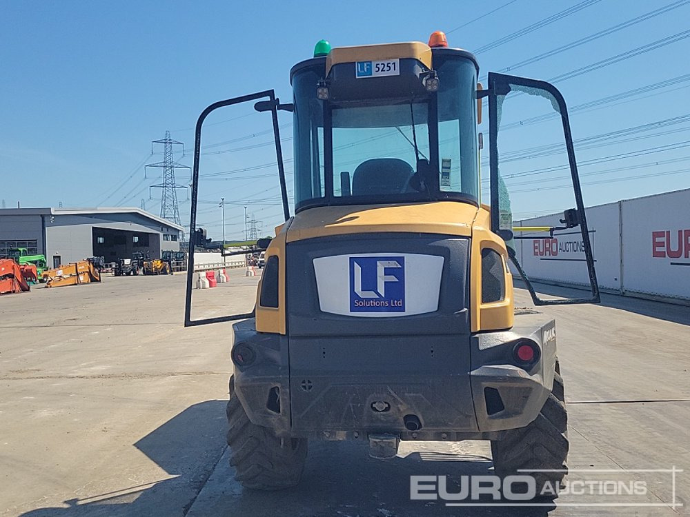 2021 Mecalac 6SMDX - Mini dumper: picture 4 2021 Mecalac 6SMDX - Mini dumper: picture 4