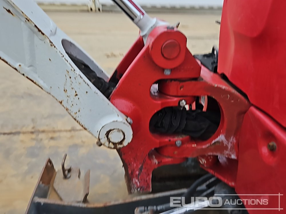 Mini excavator 2021 Takeuchi TB210R: picture 35