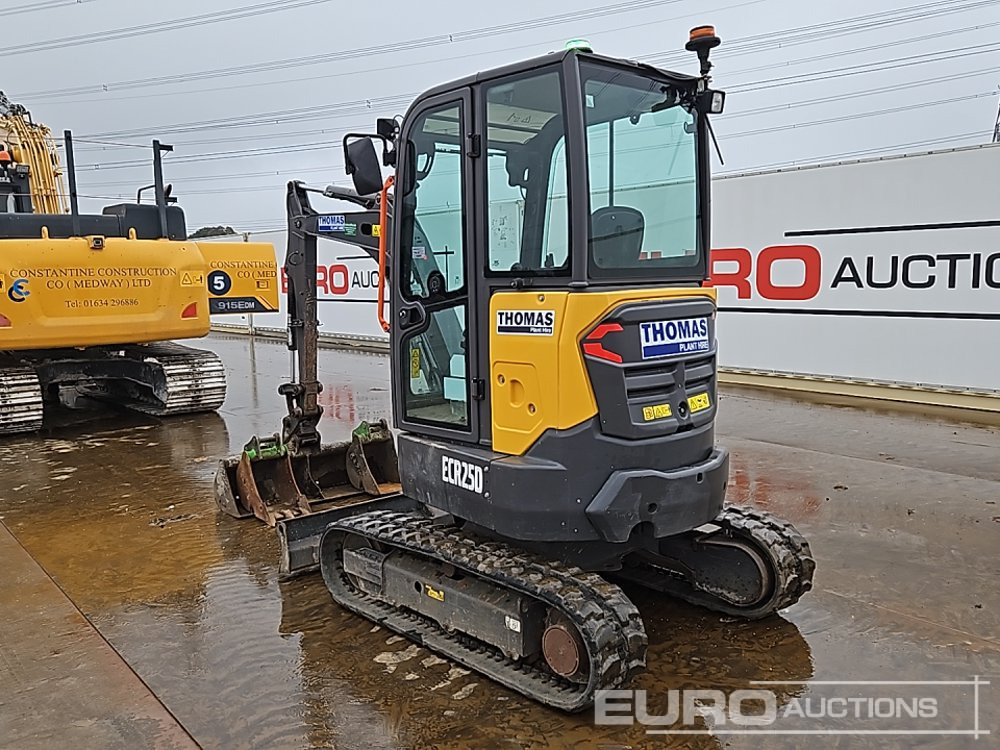 2021 Volvo ECR25D - Mini excavator: picture 4 2021 Volvo ECR25D - Mini excavator: picture 4