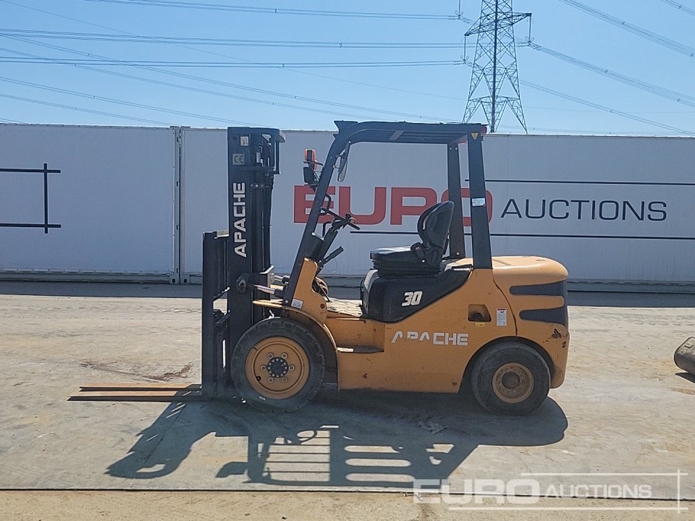 2022 Apache HH30-7 - Forklift: picture 2 2022 Apache HH30-7 - Forklift: picture 2