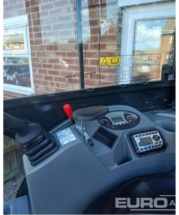 2022 Bobcat E17 - Mini excavator: picture 4 2022 Bobcat E17 - Mini excavator: picture 4