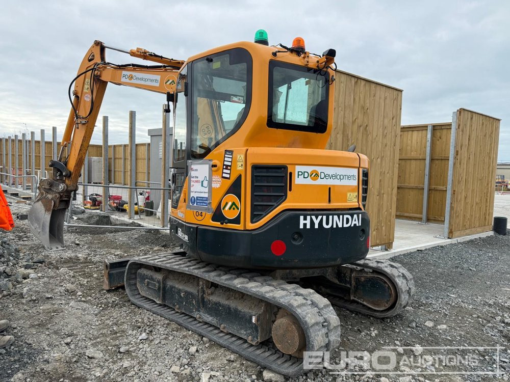 2022 Hyundai R60CR-9A - Mini excavator: picture 3 2022 Hyundai R60CR-9A - Mini excavator: picture 3