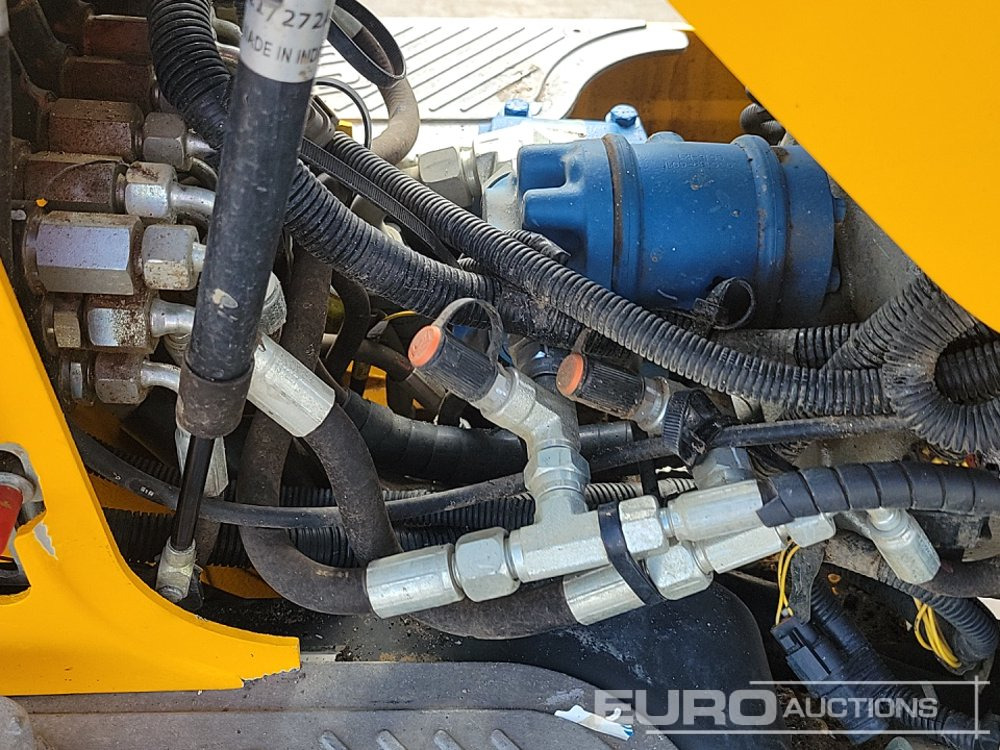 Mini excavator 2022 JCB 8008CT: picture 43