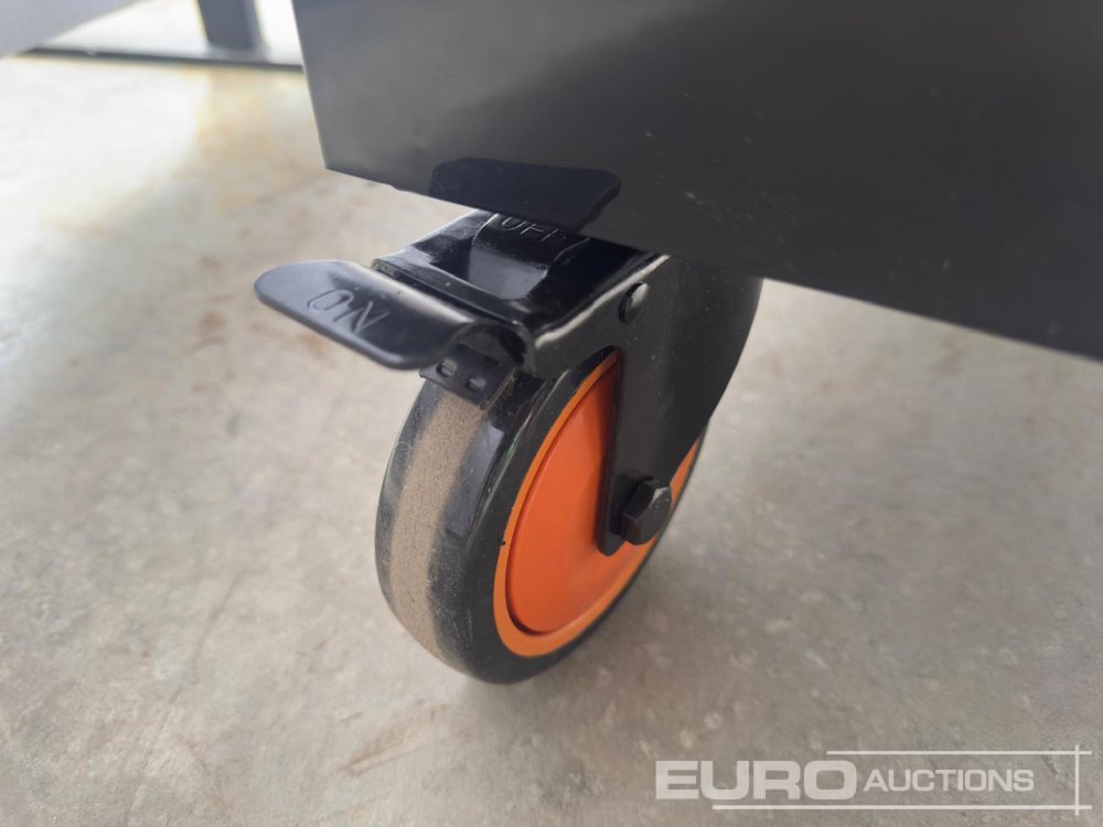 Workshop equipment 2025 Boss Wheeled Tool Trolley, 523pcs Tool Kit, Worktop (Black): picture 9 Workshop equipment 2025 Boss Wheeled Tool Trolley, 523pcs Tool Kit, Worktop (Black): picture 9