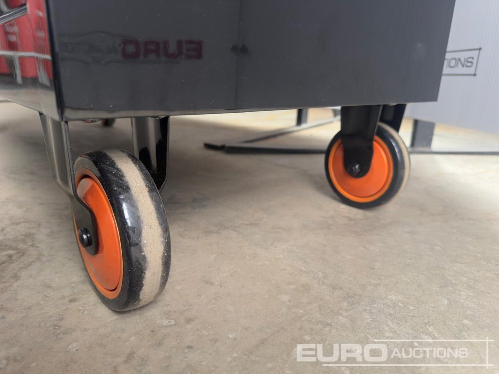 Workshop equipment 2025 Boss Wheeled Tool Trolley, 523pcs Tool Kit, Worktop (Black): picture 11 Workshop equipment 2025 Boss Wheeled Tool Trolley, 523pcs Tool Kit, Worktop (Black): picture 11