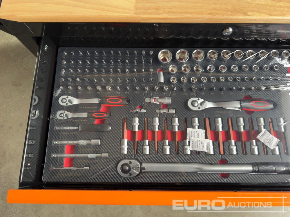 Workshop equipment 2025 Boss Wheeled Tool Trolley, 523pcs Tool Kit, Worktop (Black): picture 13 Workshop equipment 2025 Boss Wheeled Tool Trolley, 523pcs Tool Kit, Worktop (Black): picture 13