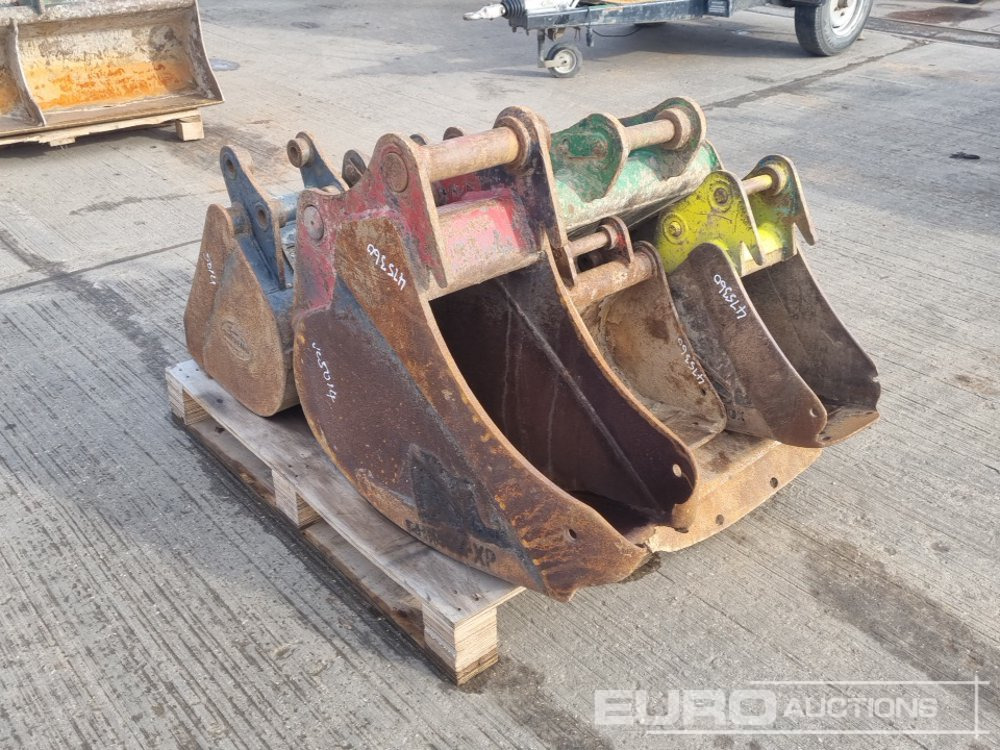 Bucket 24", 12", 12", 12", 10", 10", 10" Digging Bucket 30-60mm Pin to suit Mini-10 Ton Excavator: picture 7