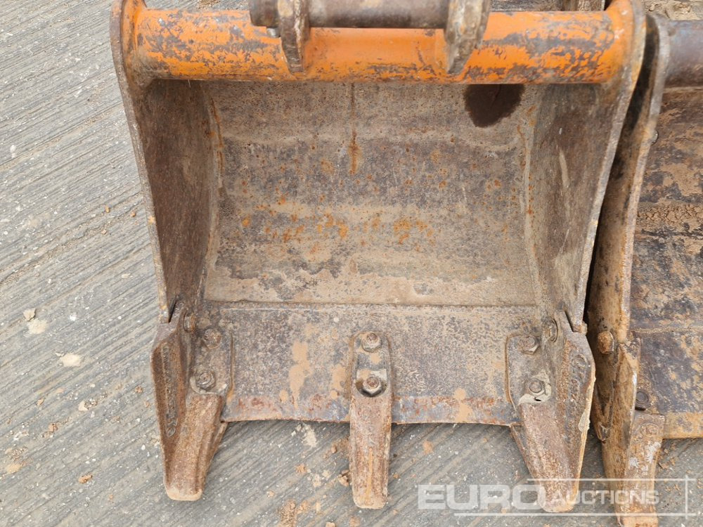 Bucket 24", 18", 18", 12" Digging Bucket 30mm Pin to suit Mini Excavator: picture 11