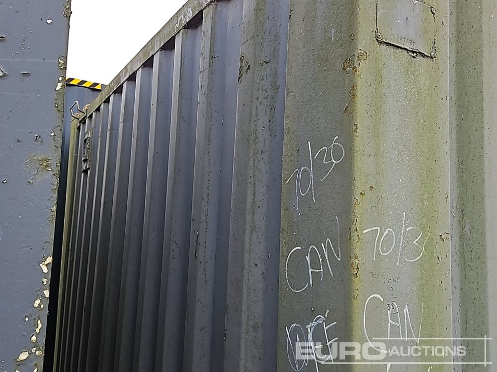 32' x 10' Canteen, W/C (Cannot Be Reconsigned) - Shipping container: picture 2 32' x 10' Canteen, W/C (Cannot Be Reconsigned) - Shipping container: picture 2