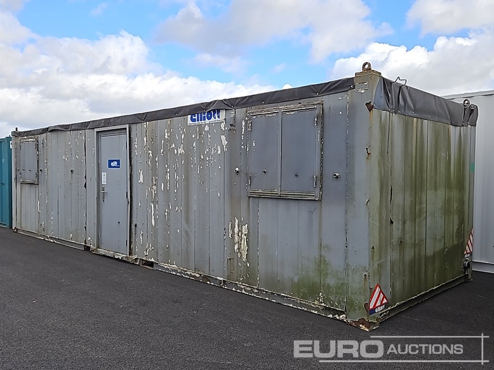 32' x 10' Office (Cannot Be Reconsigned) - Shipping container: picture 3 32' x 10' Office (Cannot Be Reconsigned) - Shipping container: picture 3