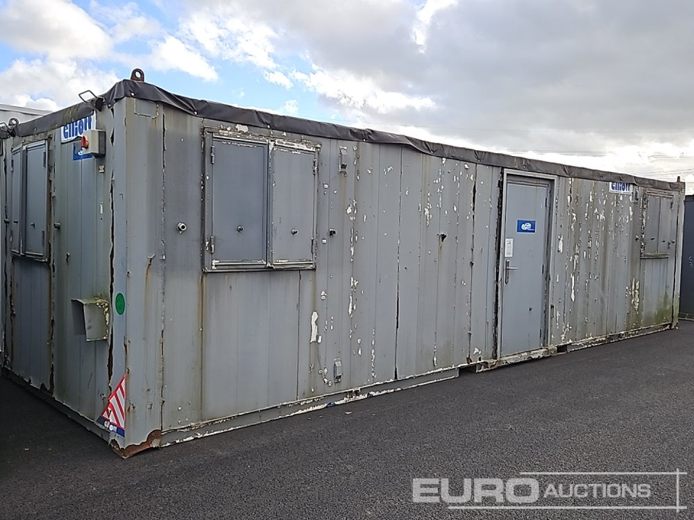 32' x 10' Office (Cannot Be Reconsigned) - Shipping container: picture 1 32' x 10' Office (Cannot Be Reconsigned) - Shipping container: picture 1