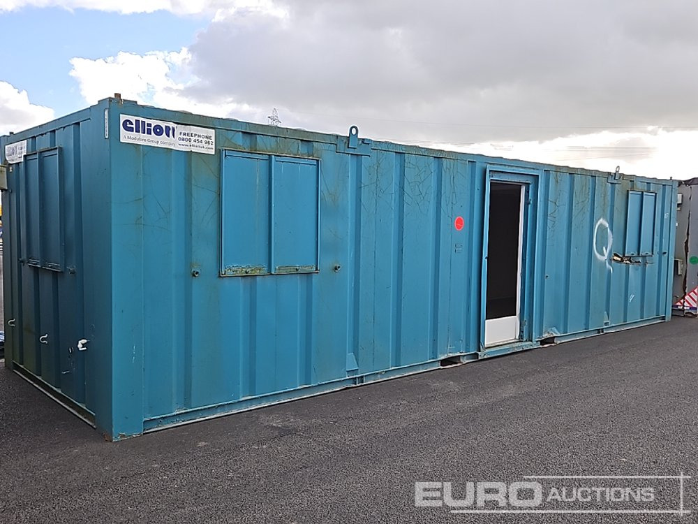 32' x 10' Office (Cannot Be Reconsigned) - Shipping container: picture 1 32' x 10' Office (Cannot Be Reconsigned) - Shipping container: picture 1