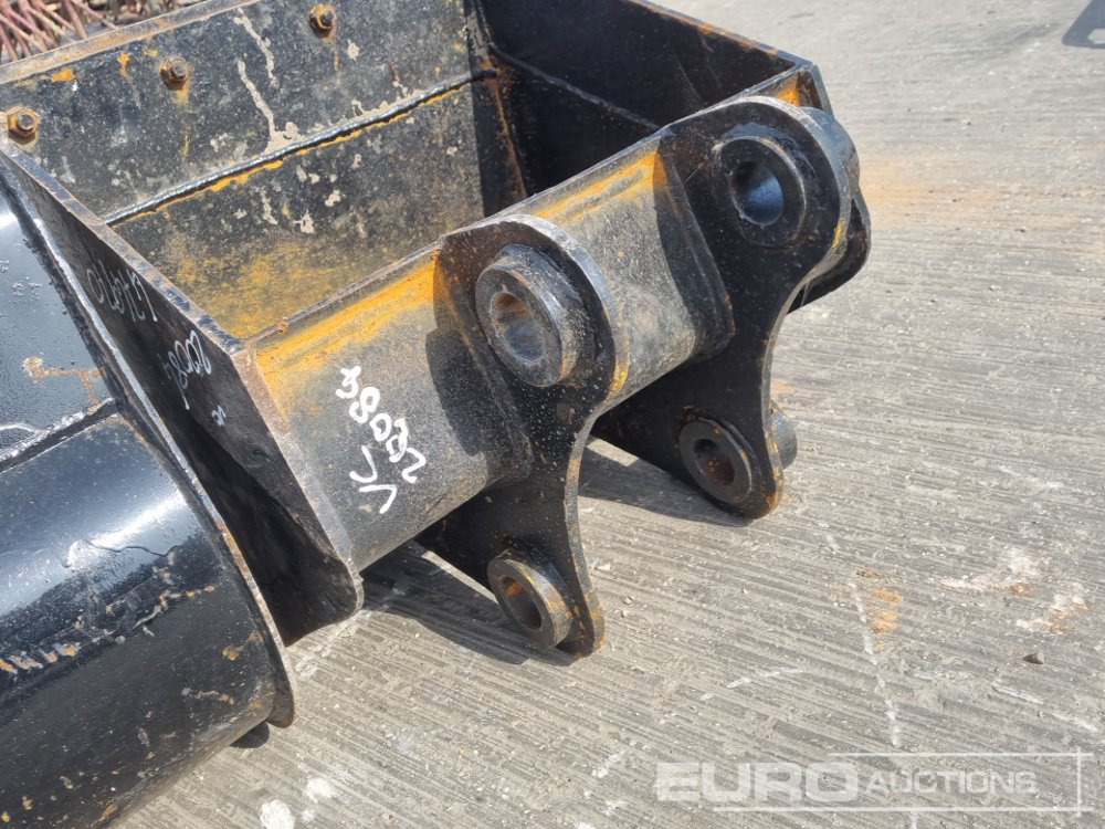 Bucket 36", 24" Digging Bucket 50-60mm Pin to suit 6-10 Ton Excavator: picture 16