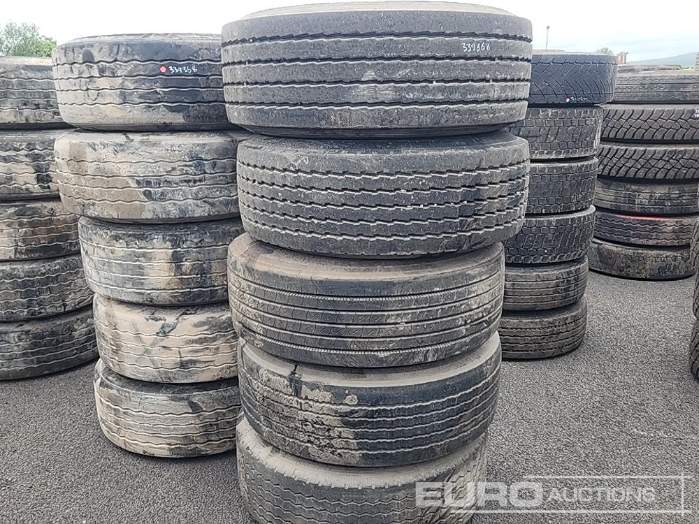 385/65-22.5 Tyre & Rim to suit Lorry/Trailer (10 of) - Tire: picture 1 385/65-22.5 Tyre & Rim to suit Lorry/Trailer (10 of) - Tire: picture 1
