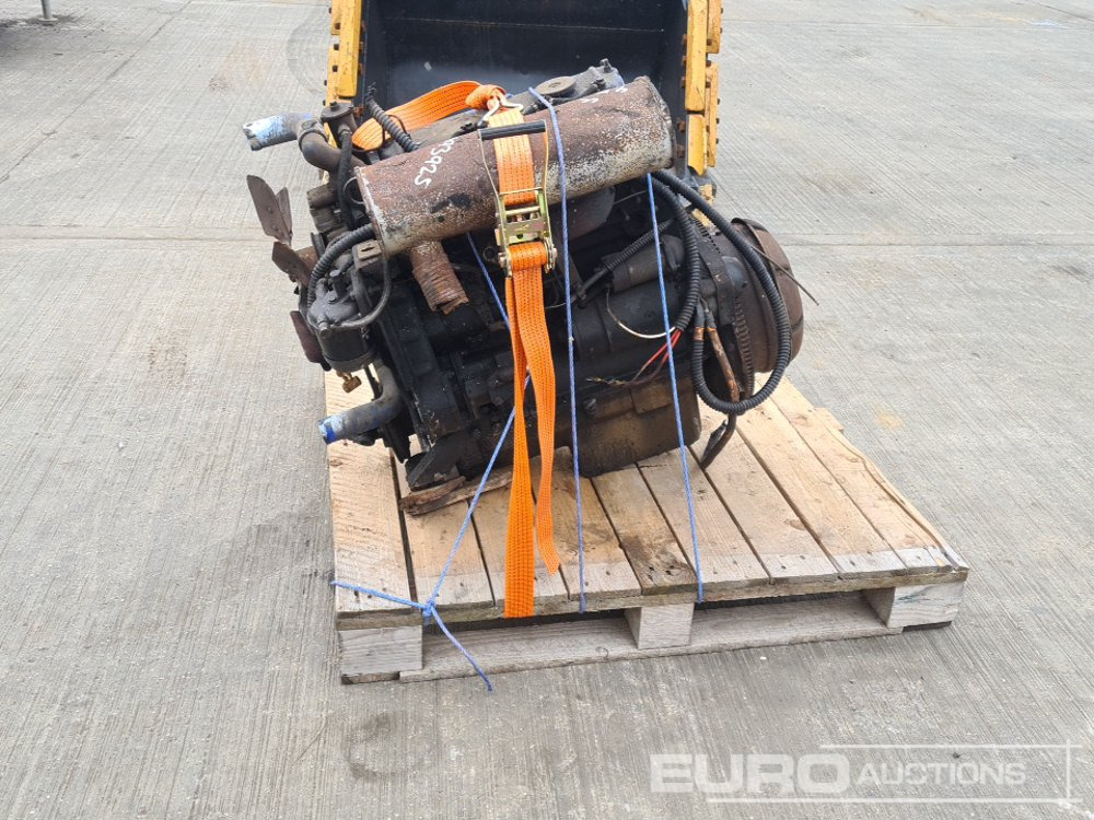 4 Cylinder Engine - Engine: picture 2 4 Cylinder Engine - Engine: picture 2