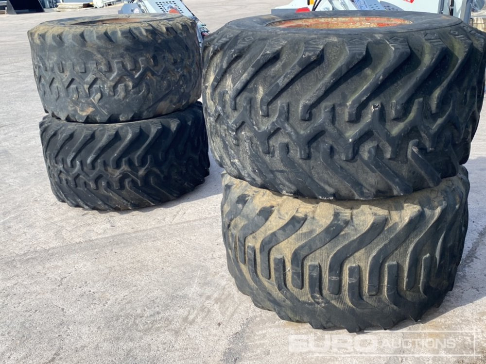 48x2500x20 Tyre & Rim (4 of) - Tire: picture 2 48x2500x20 Tyre & Rim (4 of) - Tire: picture 2